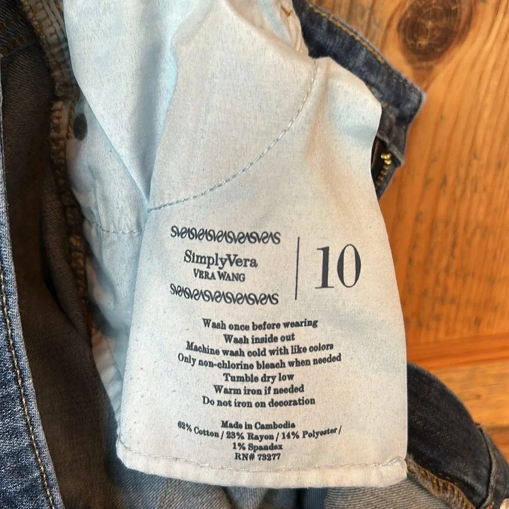 Women’s Simply Vera Skinny Jeans - Picture 6 of 6